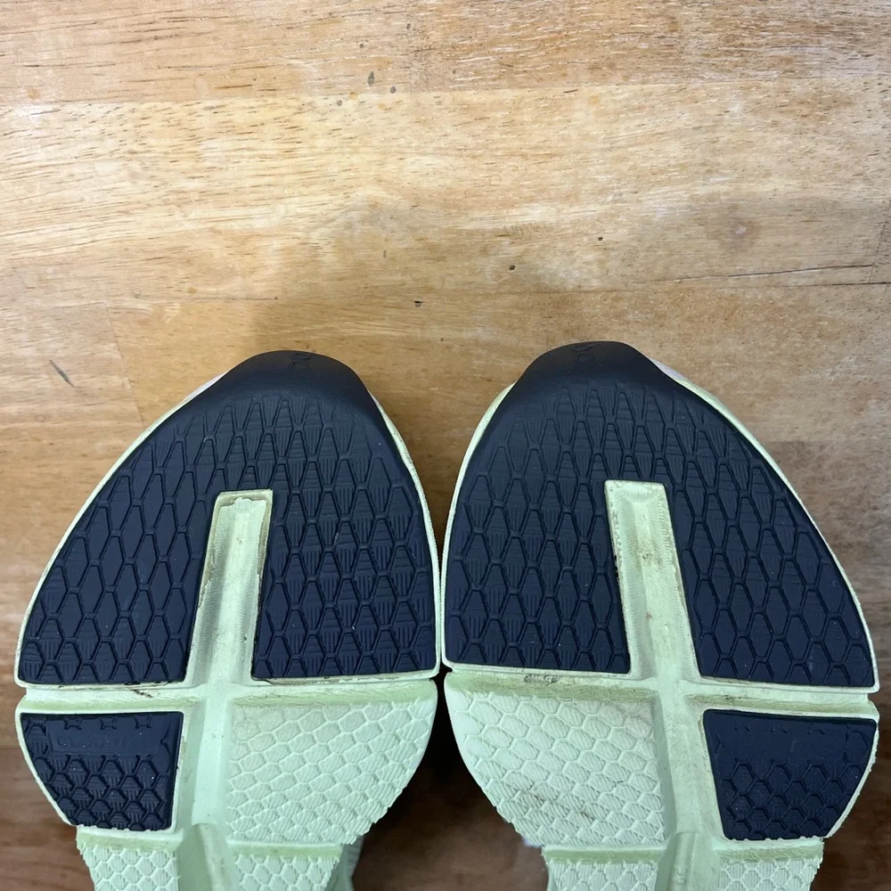 On CloudGo LIGHTWEIGHT Womens Size 7.5 Running Shoes Sneakers Gray Meadow Green - Picture 10 of 12